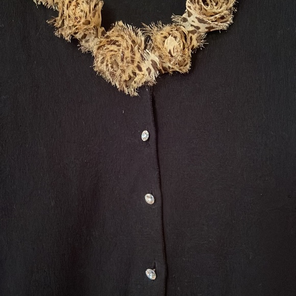 Black cardigan animal print neckline rhinestone button detail- rosette detail - Picture 4 of 6